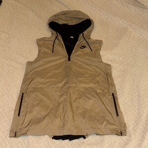 Nike Hooded Sleeveless Anorak — Tan with Black Details